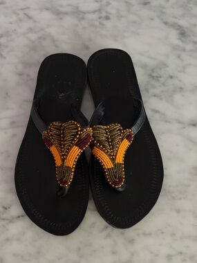 Leather beaded flips